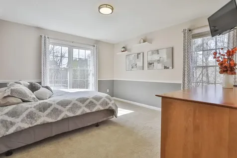 9 Copeland Drive Hudson NH 03051