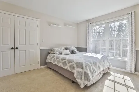 9 Copeland Drive Hudson NH 03051