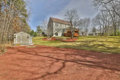 9 Copeland Drive Hudson NH 03051