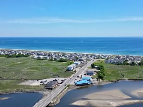 308 State Route 286 Seabrook NH 03874