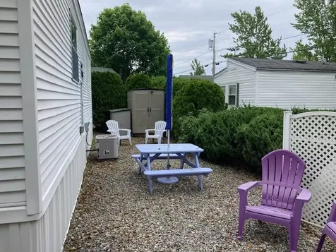 308 State Route 286 Seabrook NH 03874