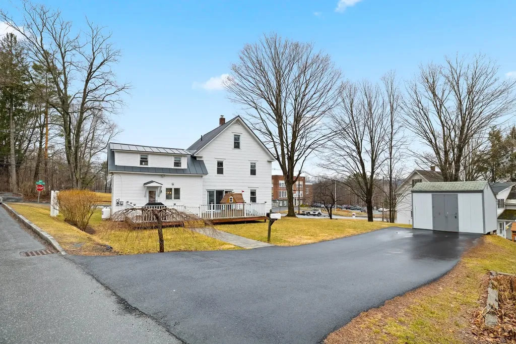 31 Seminary Hill Road Lebanon NH 03784