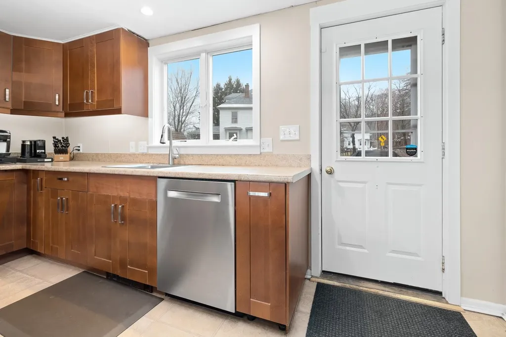 31 Seminary Hill Road Lebanon NH 03784