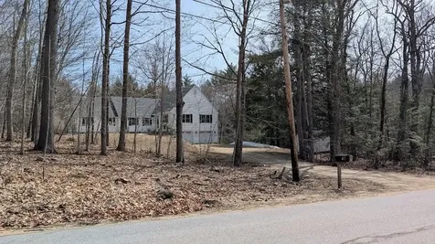 41 Hackleboro Road Canterbury NH 03224