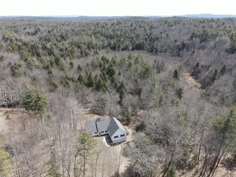 41 Hackleboro Road Canterbury NH 03224