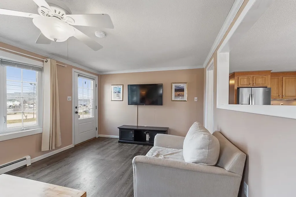 46 Northeastern Boulevard Nashua NH 03062