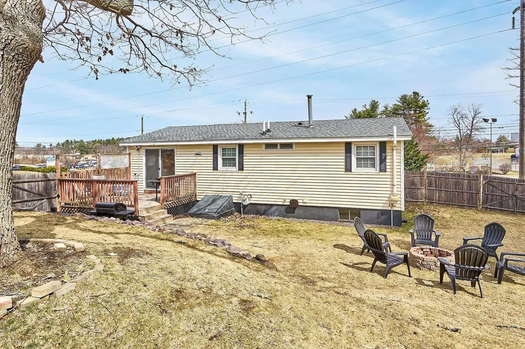 46 Northeastern Boulevard Nashua NH 03062