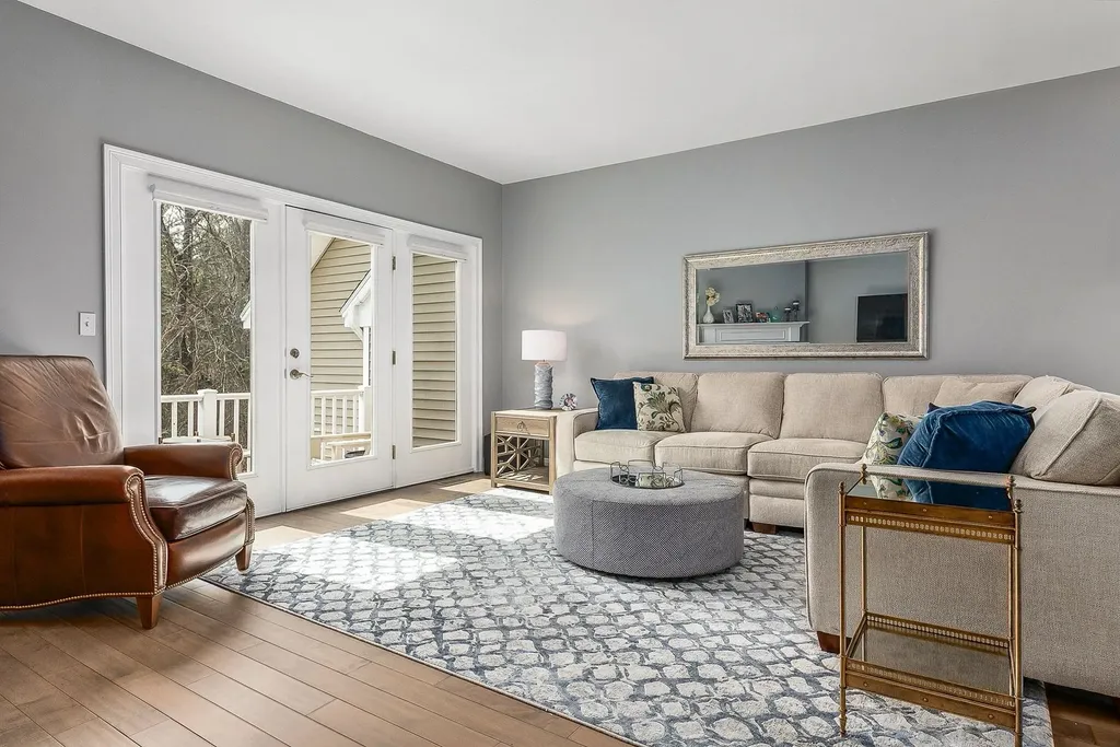 131 Court Street Exeter NH 03833