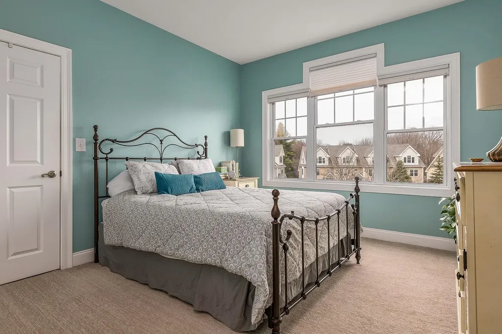 131 Court Street Exeter NH 03833