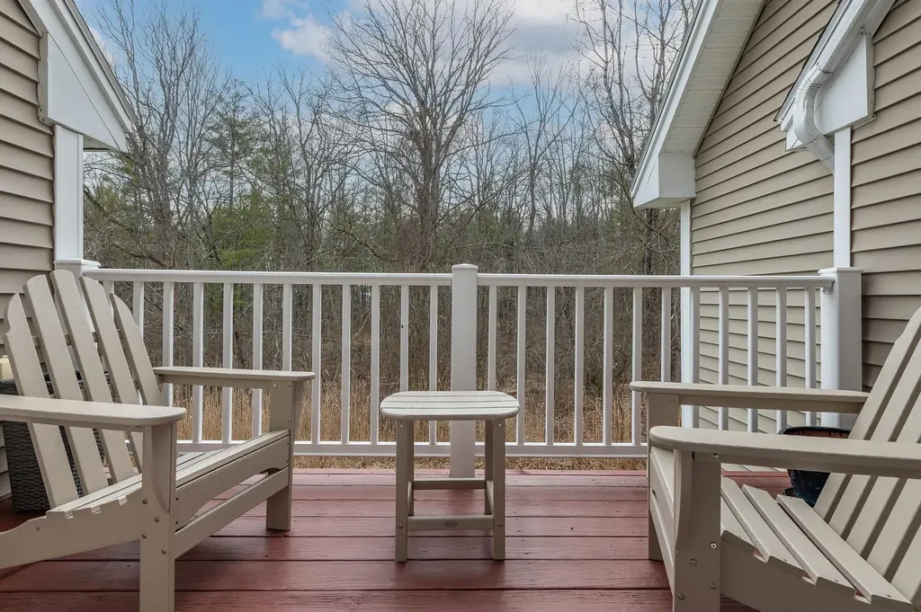 131 Court Street Exeter NH 03833