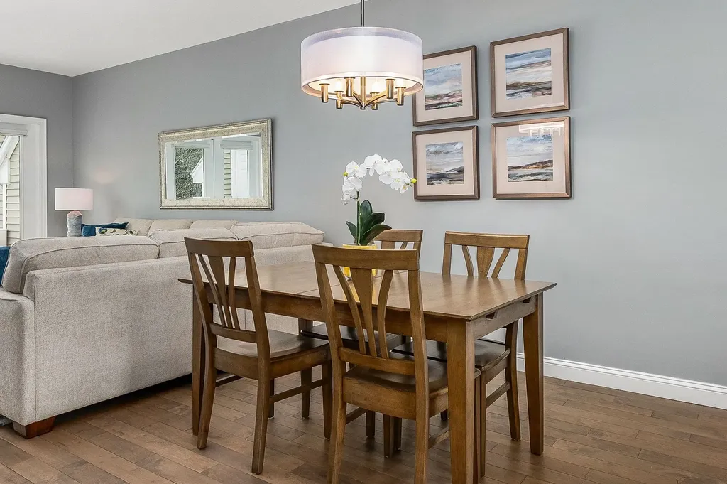 131 Court Street Exeter NH 03833