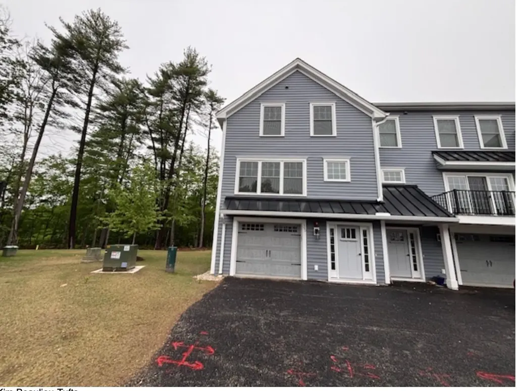 35 Thompson Way Rye NH 03870
