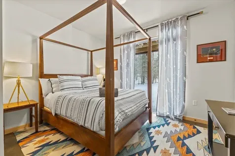 4527 Mountain Road Stowe VT 05672