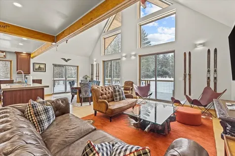4527 Mountain Road Stowe VT 05672