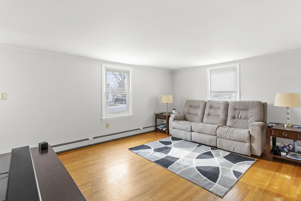 7 Gates Street Concord NH 03301