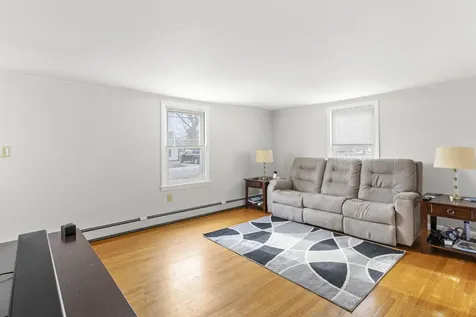 7 Gates Street Concord NH 03301