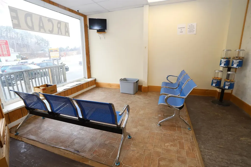 2 Cross, 24 Main, 109/113/123/389 Railroad Street Brighton VT 05846