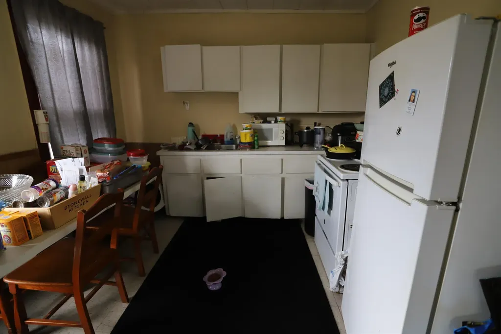 2 Cross, 24 Main, 109/113/123/389 Railroad Street Brighton VT 05846