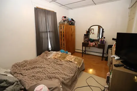 2 Cross, 24 Main, 109/113/123/389 Railroad Street Brighton VT 05846