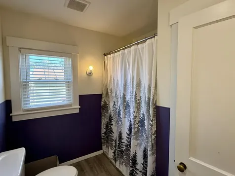 6 Demers Avenue Hartford VT 05001-1602