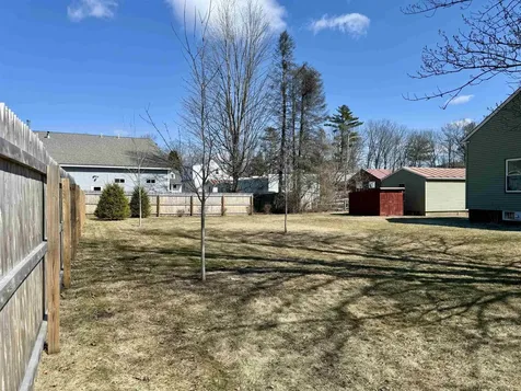 6 Demers Avenue Hartford VT 05001-1602