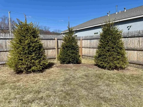 6 Demers Avenue Hartford VT 05001-1602