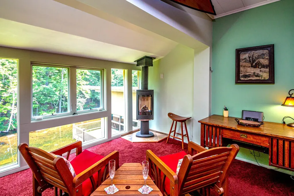 689 Kearsarge Road Conway NH 03860