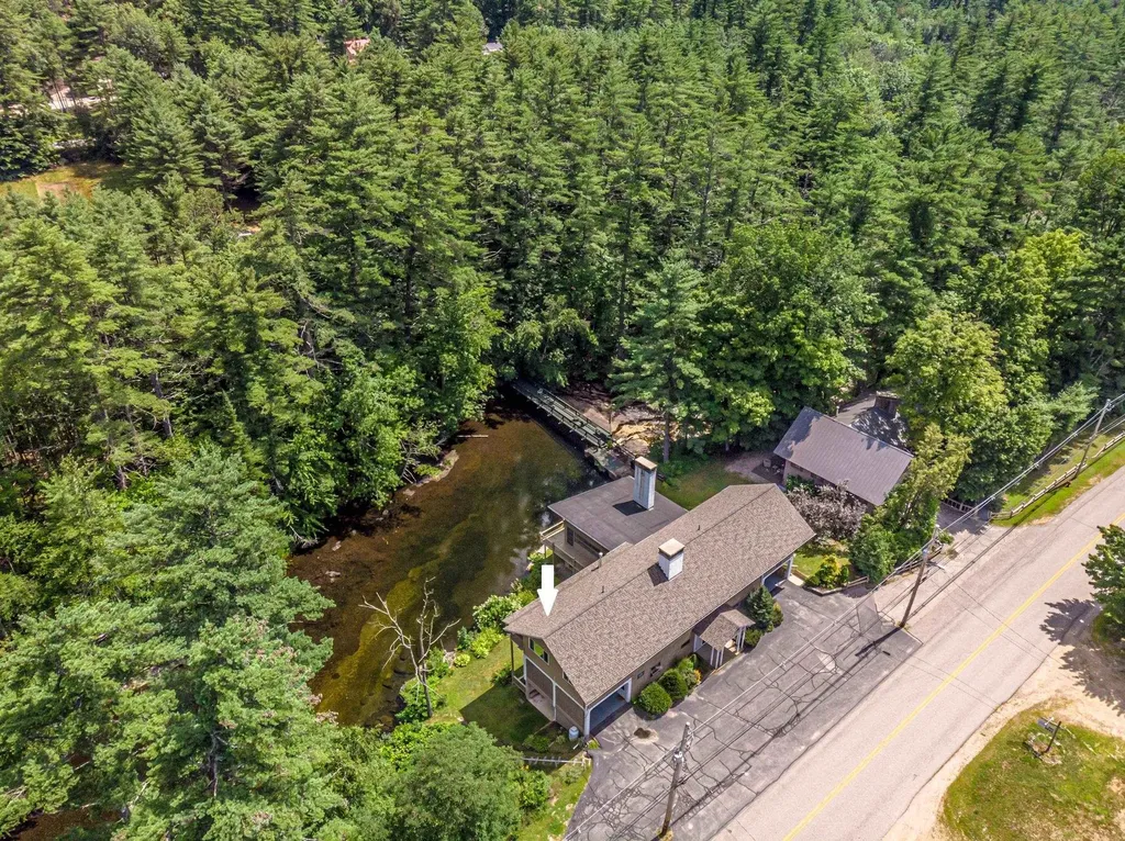 689 Kearsarge Road Conway NH 03860