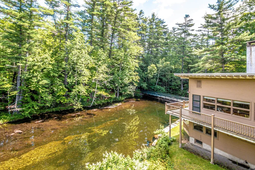 689 Kearsarge Road Conway NH 03860