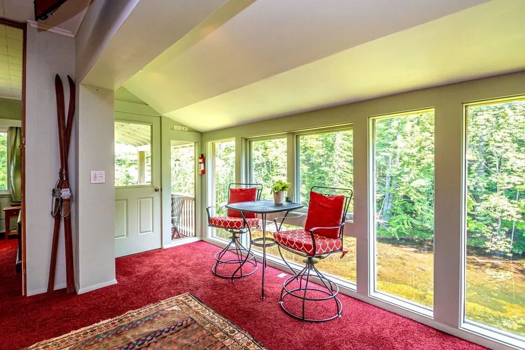 689 Kearsarge Road Conway NH 03860