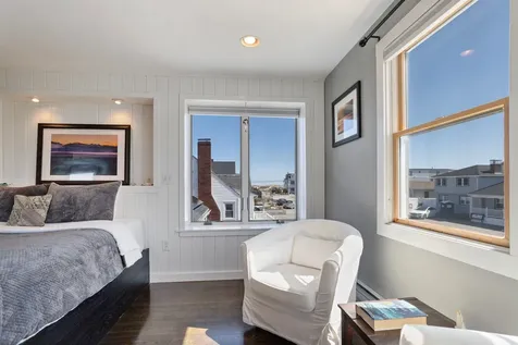 9 Tyngsboro Street Seabrook NH 03874