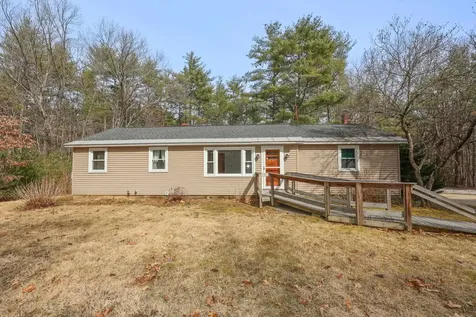 24 Ponemah Road Amherst NH 03031
