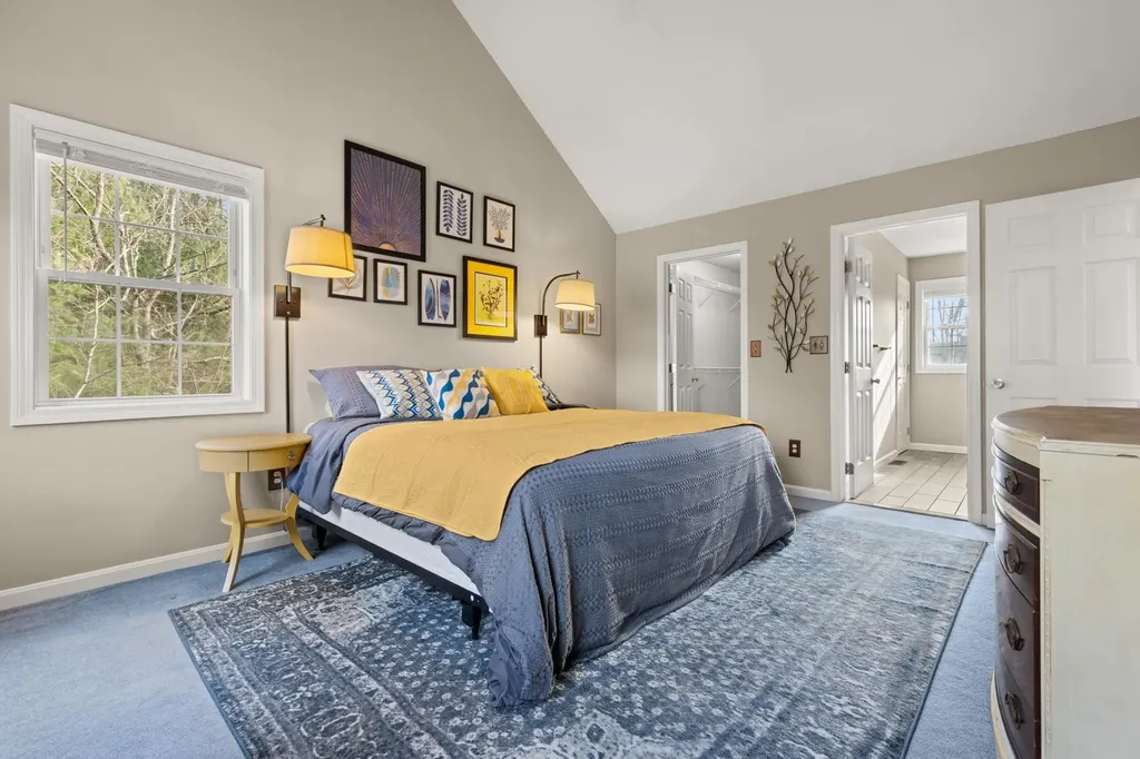 110 Sky View Drive Pelham NH 03076