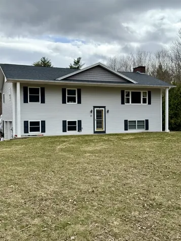 10 Ethan Allen Highway Georgia VT 05468