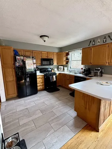 10 Ethan Allen Highway Georgia VT 05468