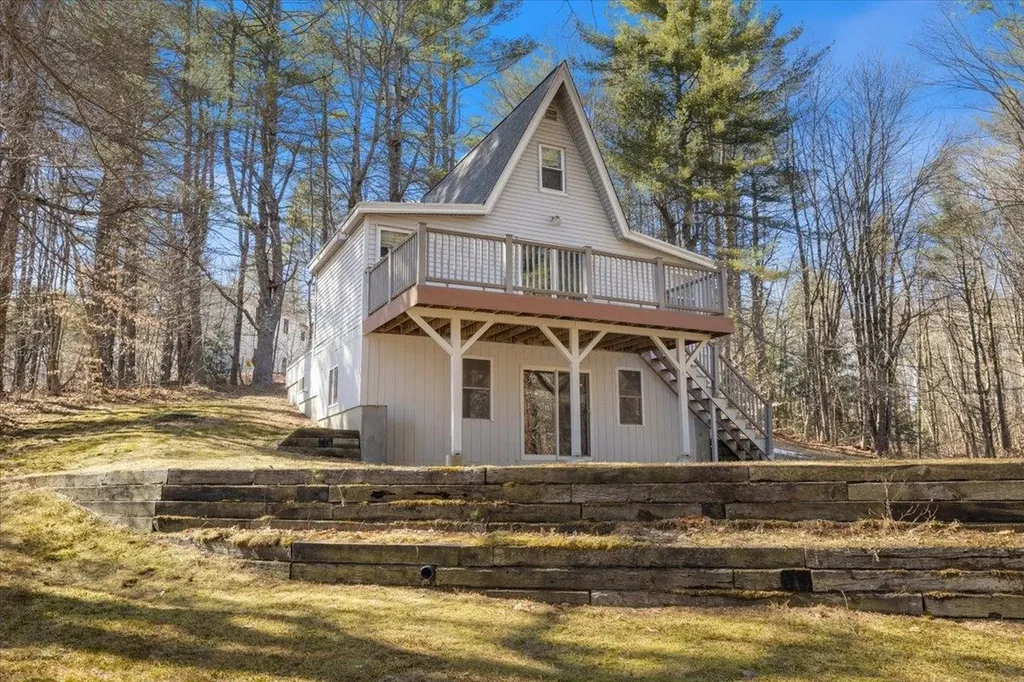 4 Rustic Shores Road Alton NH 03809