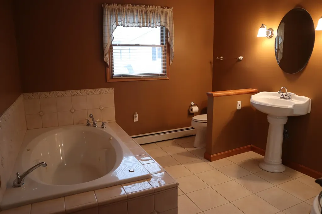 9 Slocum Street South Burlington VT 05403