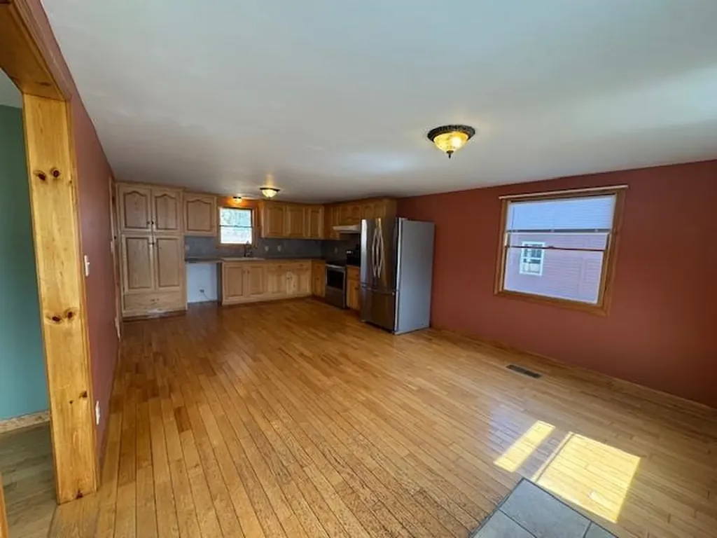 76 Woodbury Lane Lyndon VT 05851