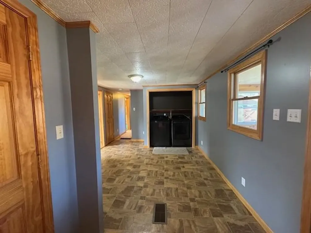 76 Woodbury Lane Lyndon VT 05851