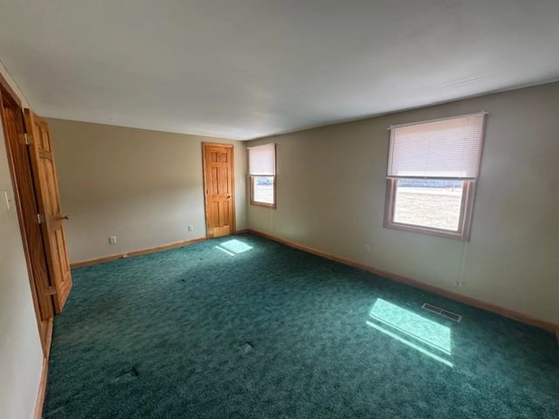 76 Woodbury Lane Lyndon VT 05851