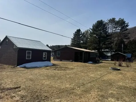 76 Woodbury Lane Lyndon VT 05851