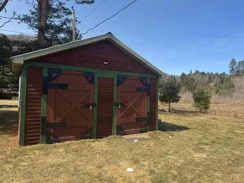 76 Woodbury Lane Lyndon VT 05851