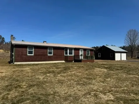 76 Woodbury Lane Lyndon VT 05851