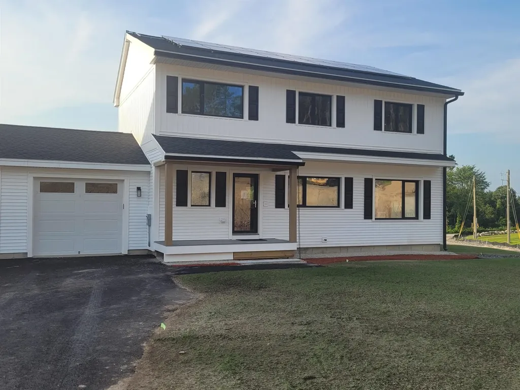 11b Windsor Lane Hudson NH 03051