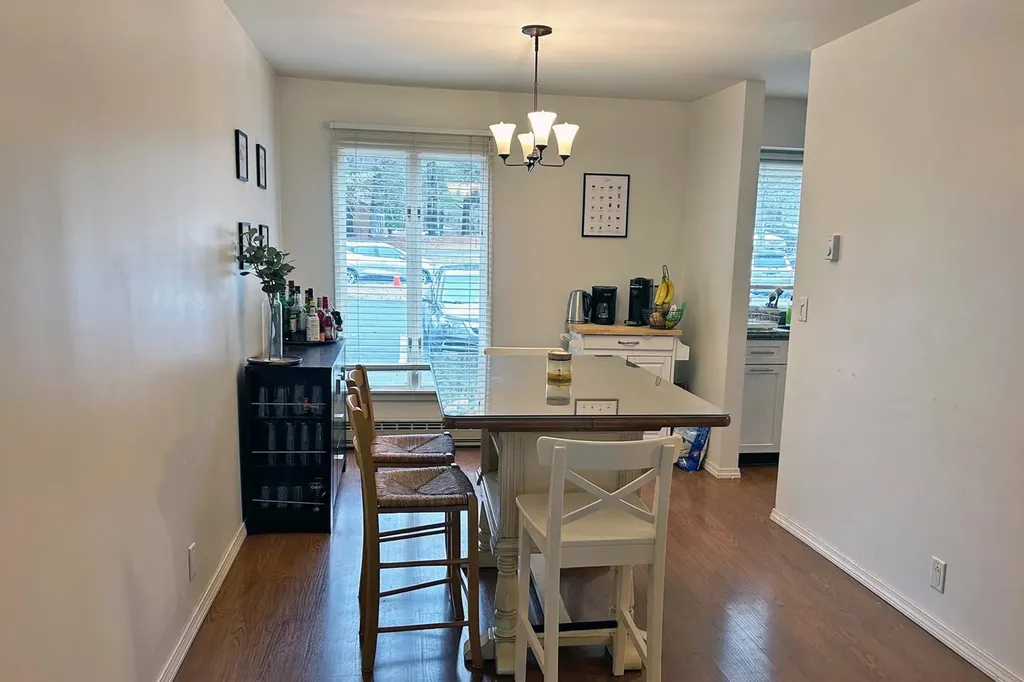 105 Brook Hollow Hanover NH 03755