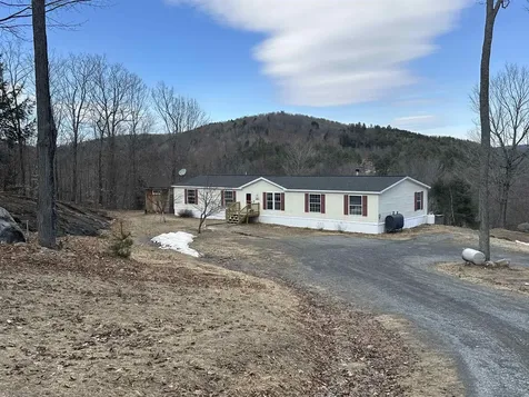 4884 South Road Bradford VT 05033