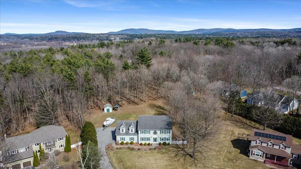 551 North Harbor Road Colchester VT 05446