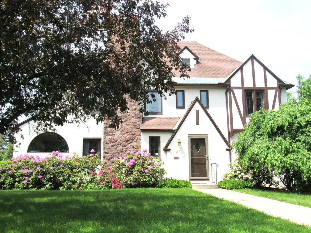 261 South Prospect Street Burlington VT 05401