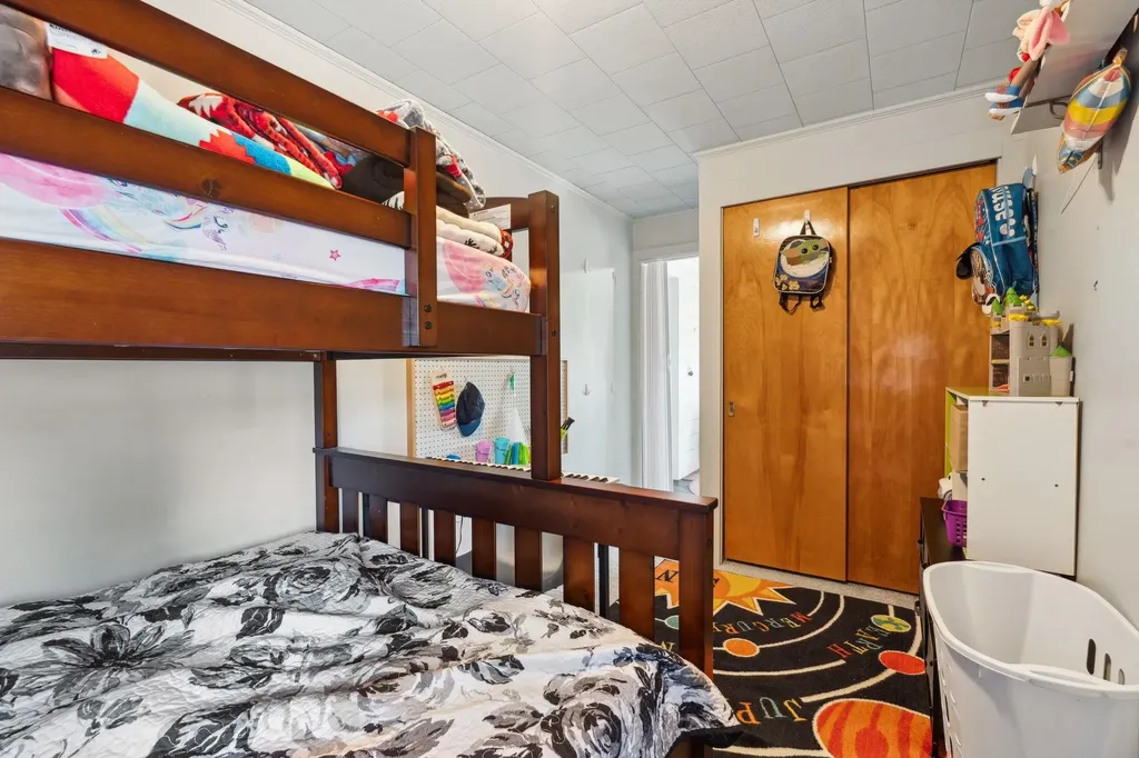 120 South Street Springfield VT 05156