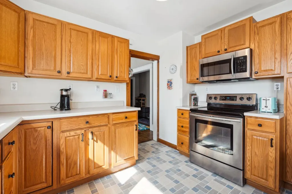 120 South Street Springfield VT 05156